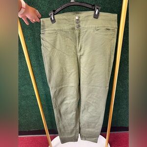 LOFT Green size 16 dress pants high waisted